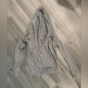 LULULEMON CASHMERE BLEND HOODED SWEATER GREY